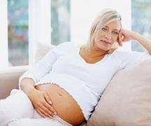 Schwangerschaft nach 35: Vor- und Nachteile